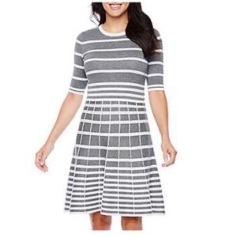 Gabby Skye knit fitted‎ dress. Worn once.